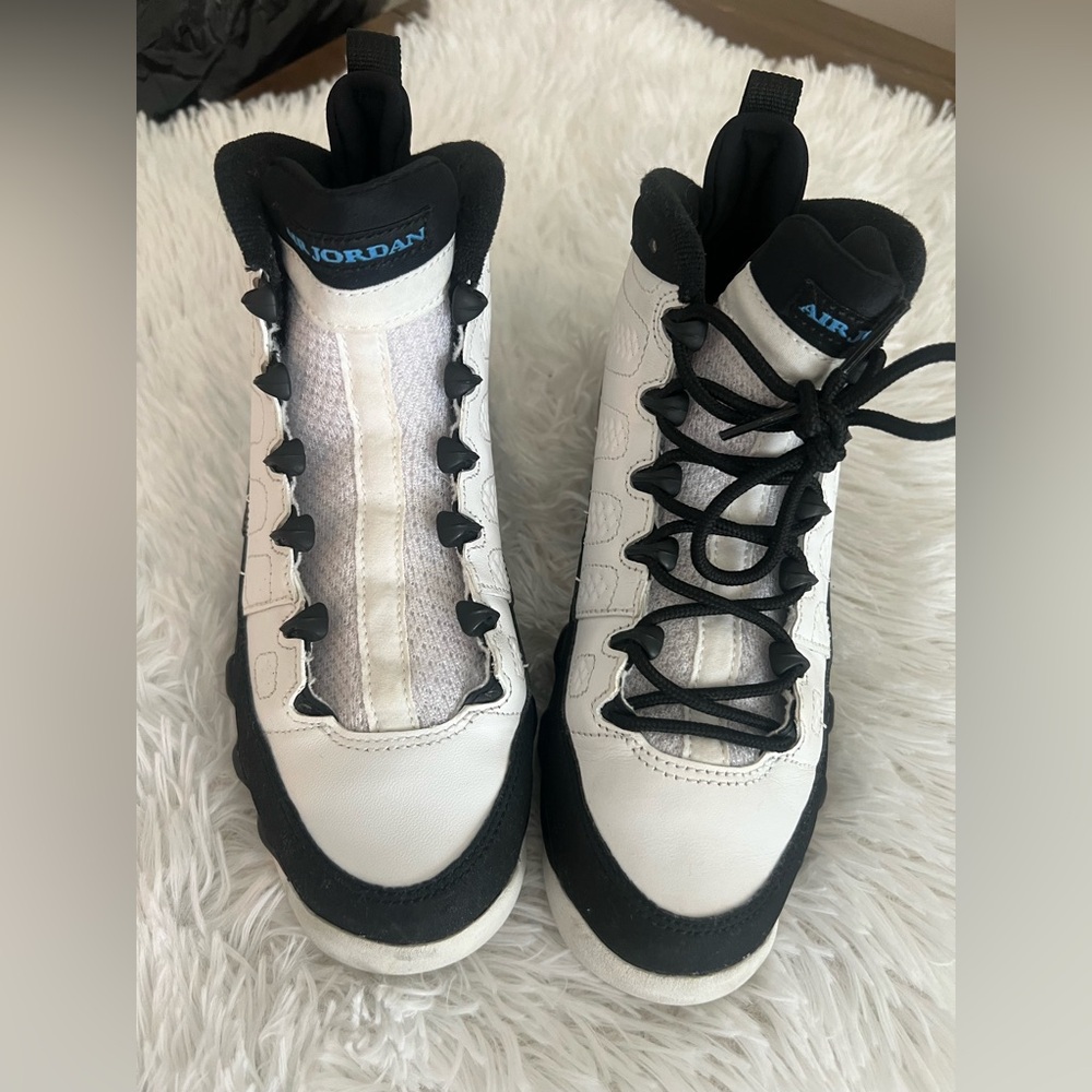 Men’s shoes Size 4Y - Picture 2 of 8